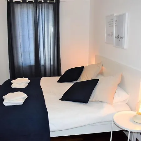 Madeira, 3 Bedroom With Ocean Views In * Funchal (Madeira)