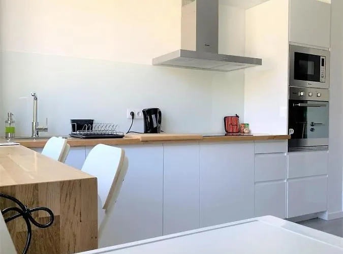 Madeira, 3 Bedroom With Ocean Views In