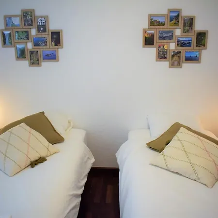 Madeira, 3 Bedroom With Ocean Views In *