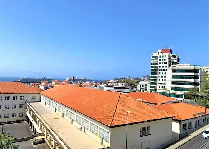 Apartament Madeira, 3 Bedroom With Ocean Views In *